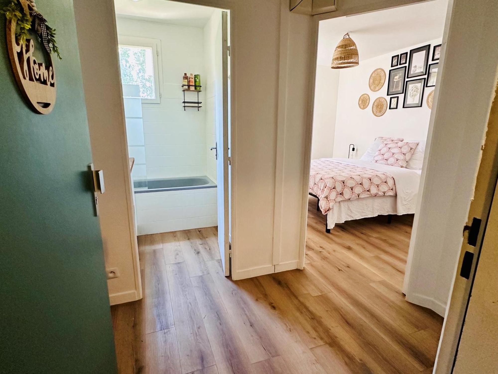 Apartment 40M2-Air Conditioning-Elevator-Underground Parking-Self Checkin! Appart Climatise 40M2-Ascenseur-Parking Souterrain -Arrivee Autonome Avignon Exterior photo